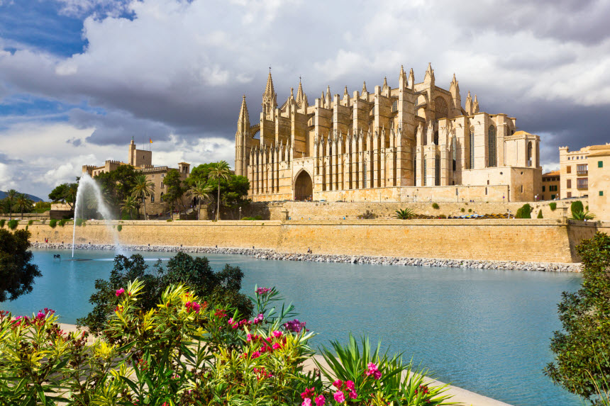 Die Kathedrale Santa Maria in Palma de Mallorca