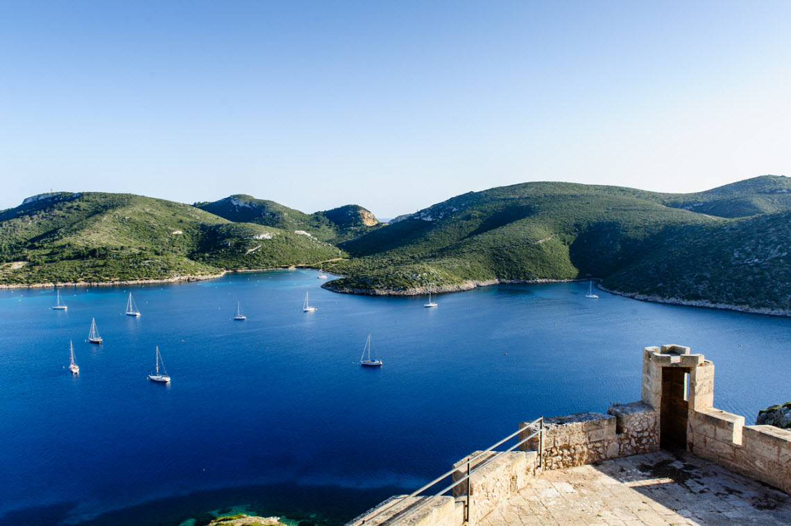 Blick von der Festung auf der Balearen-Insel Cabrera