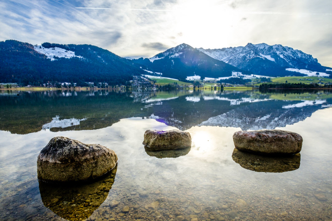 Blick auf den Walchsee in Österreich