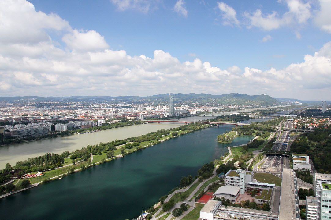 Neue Donau zwischen Kaisermühlen und Floridsdorf